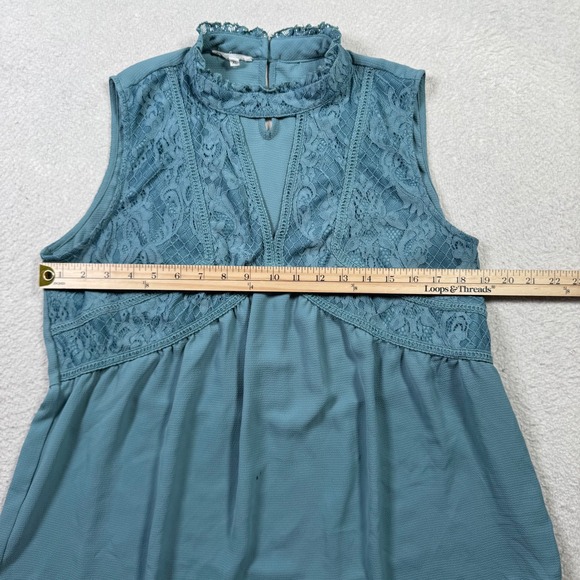 maurices Teal Lace Mock Neck Keyhole Peplum Top Women's XL Sleeveless Dressy‎ - Picture 7 of 8
